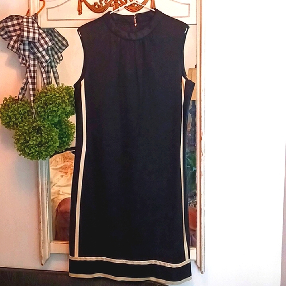 1960's ⚜️Elegant Vintage  Black & White Column/Sheath Dress 👗 Mod Go Go